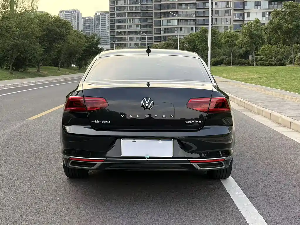 Volkswagen Magotan 2021