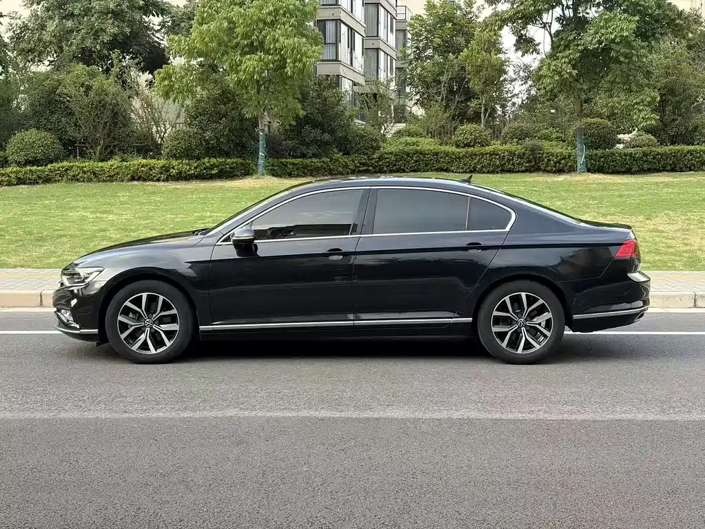 Volkswagen Magotan 2021