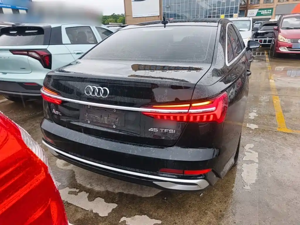 Audi A6L 2023