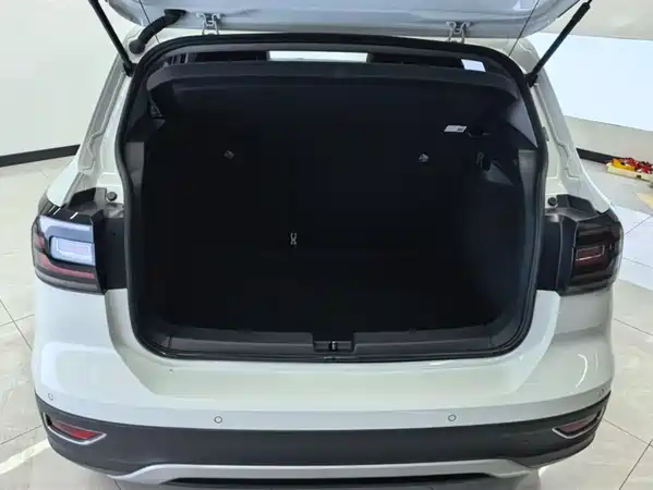 Volkswagen Tacqua 2021