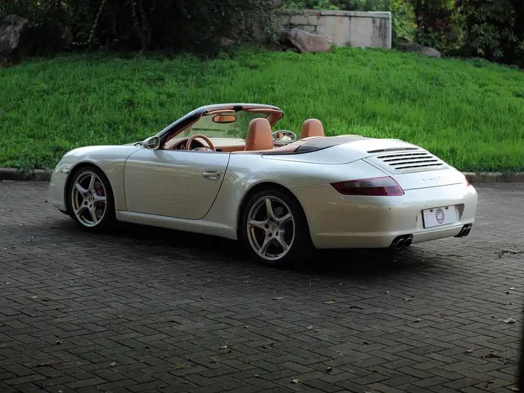 Porsche 911 2008