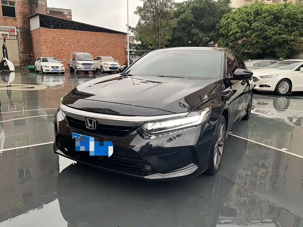 Honda Inspire 2022 — фото 1