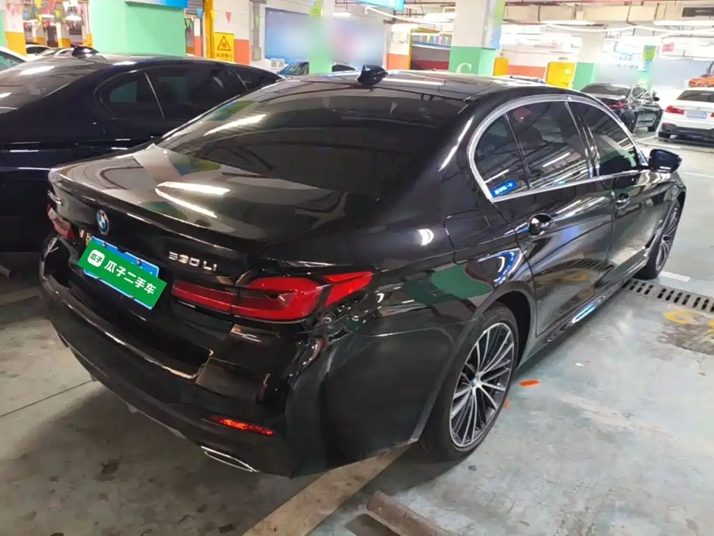 BMW 5 Series 2024