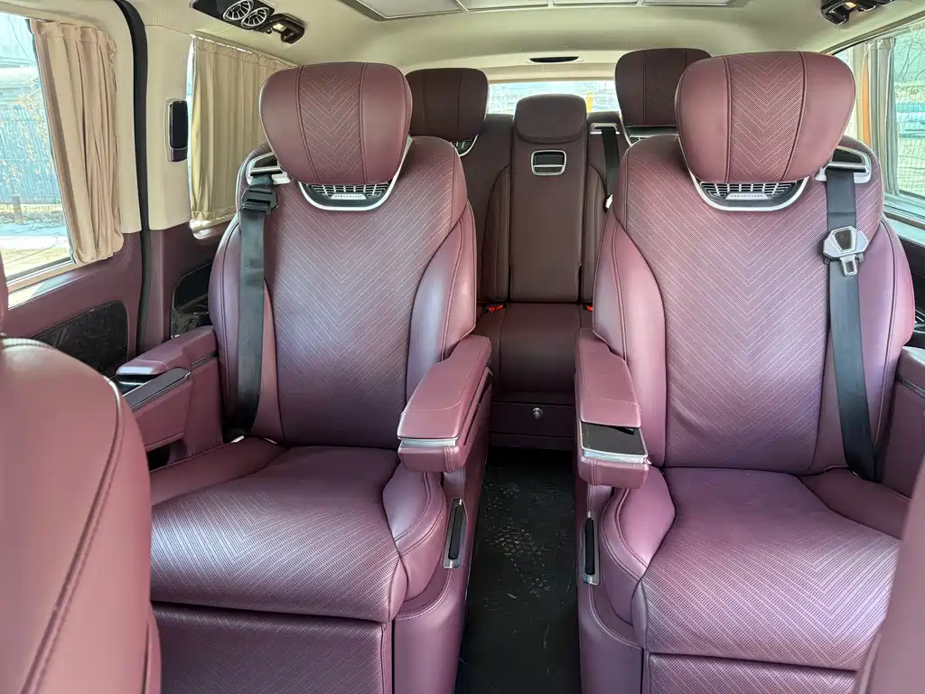 Mercedes-Benz Vito 2022 — фото 13