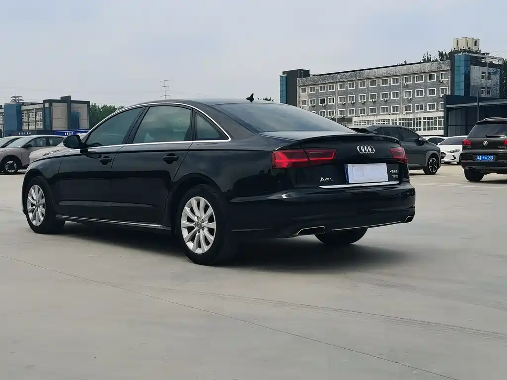 Audi A6L 2016 — фото 28