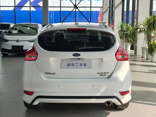 Ford Focus 2019