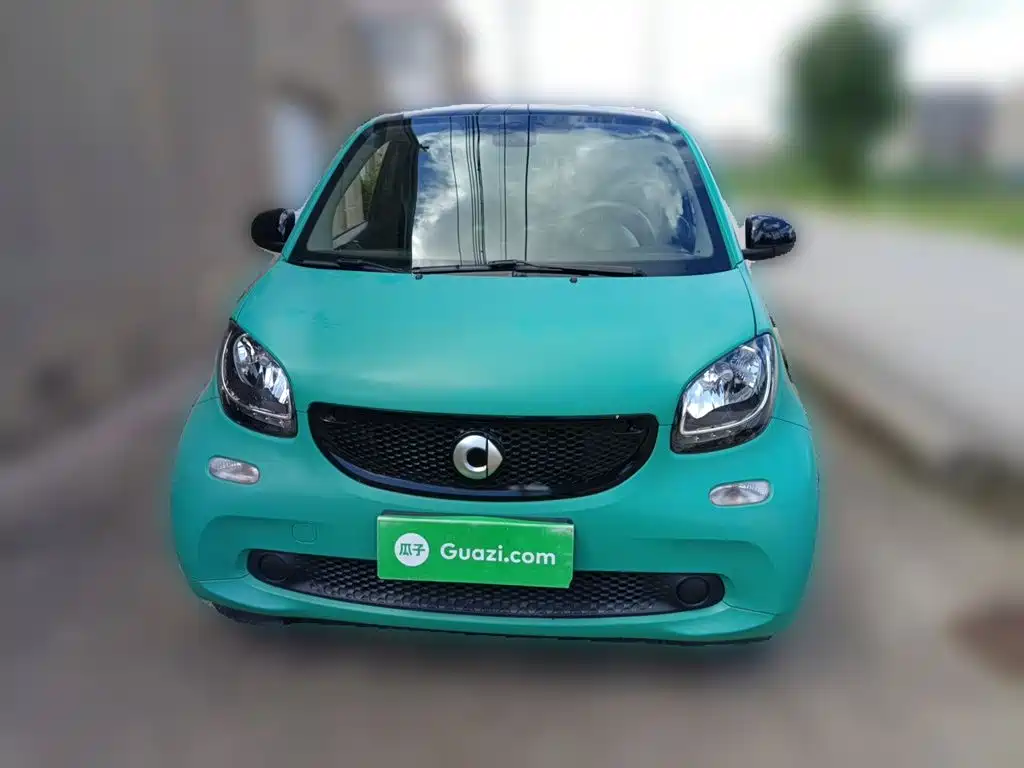 smart fortwo 2019 — фото 23