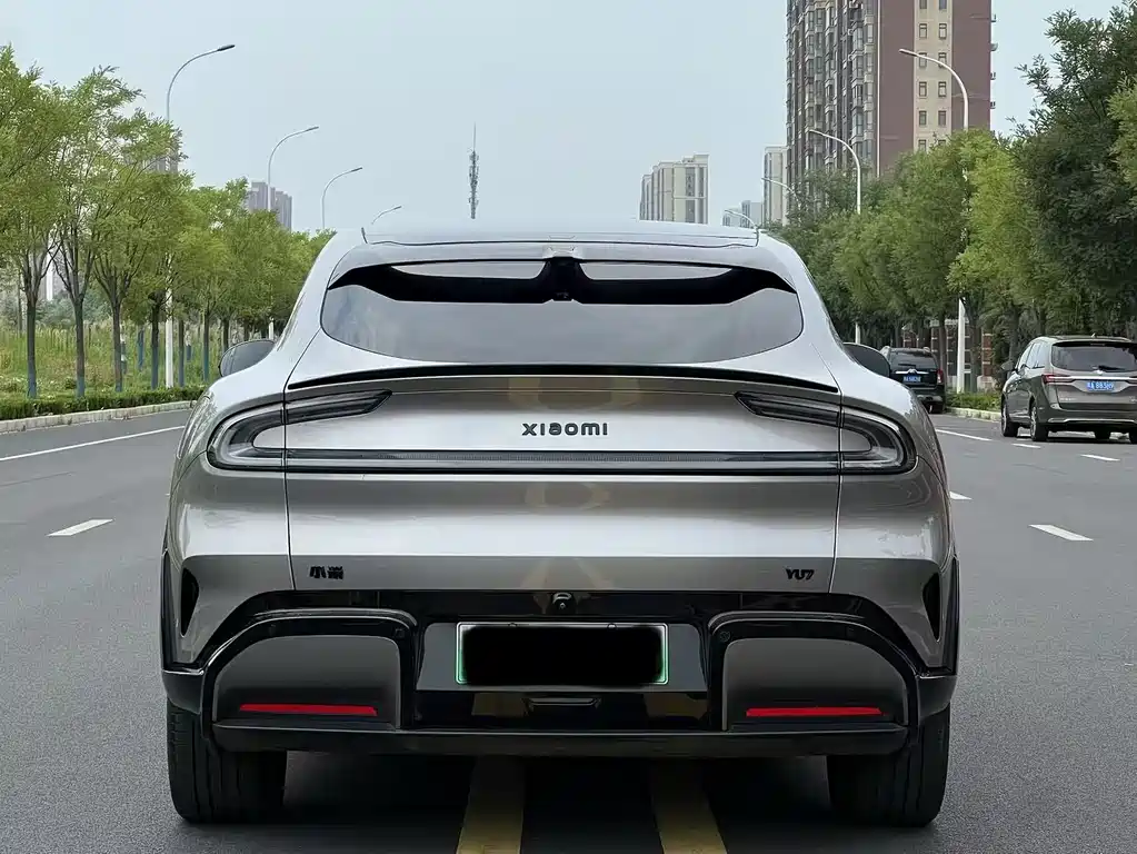 Xiaomi YU7 2026 — фото 8
