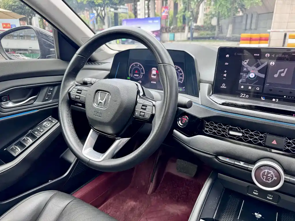 Honda Accord New Energy 2024 — фото 13