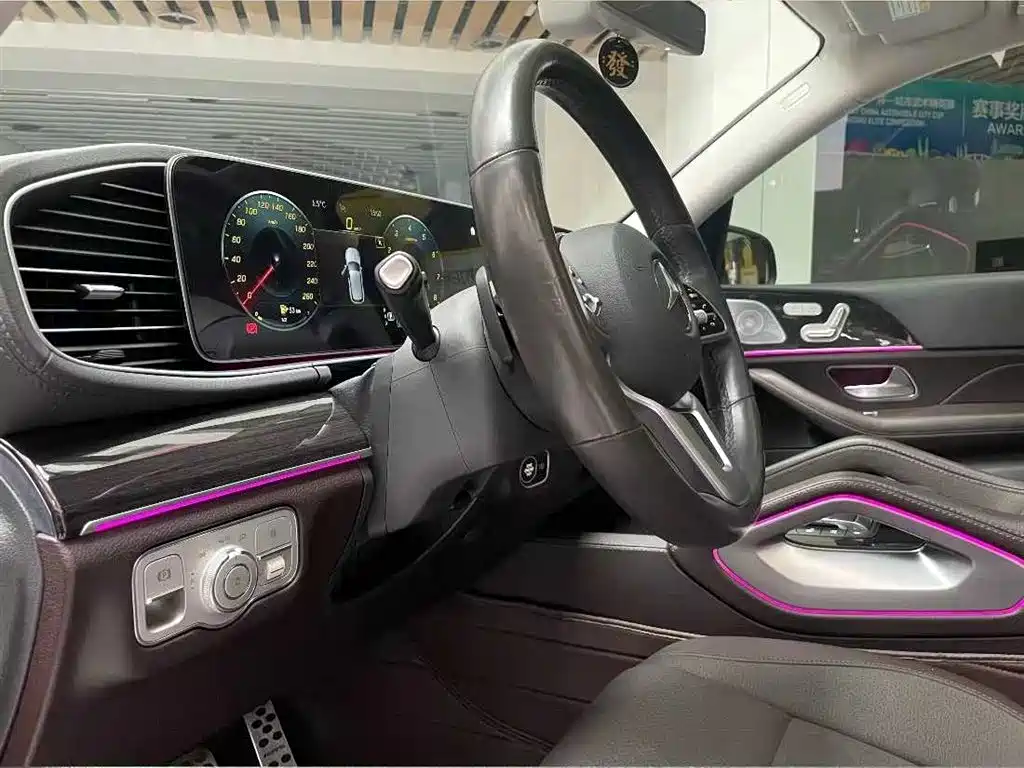 Mercedes-Benz GLE 2020 — фото 9
