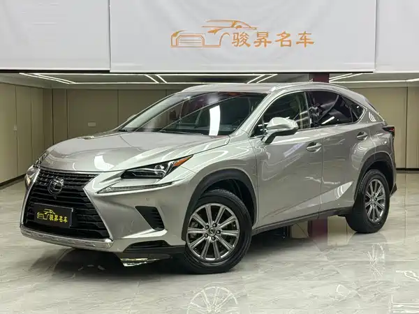 Lexus NX 2018