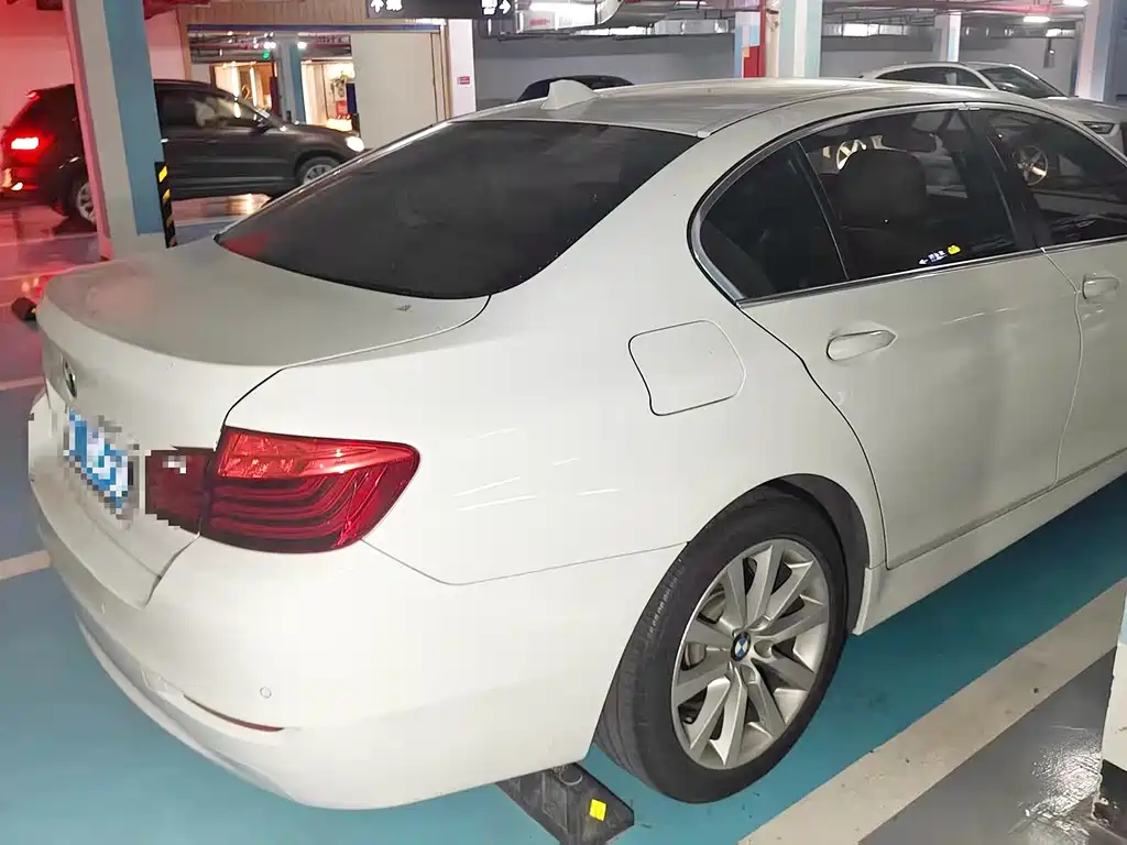 BMW 5 Series 2014 — фото 4