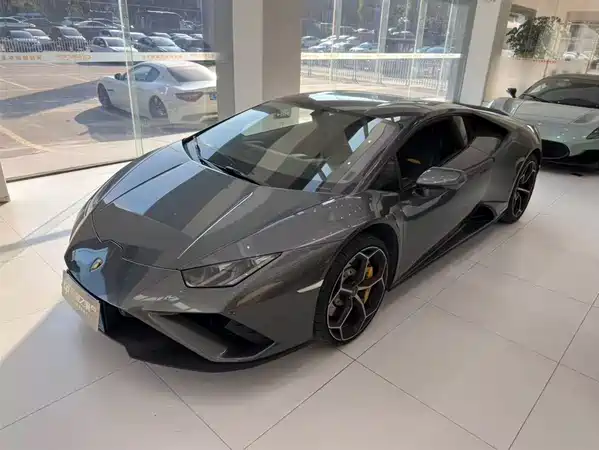 Lamborghini Huracan 2020