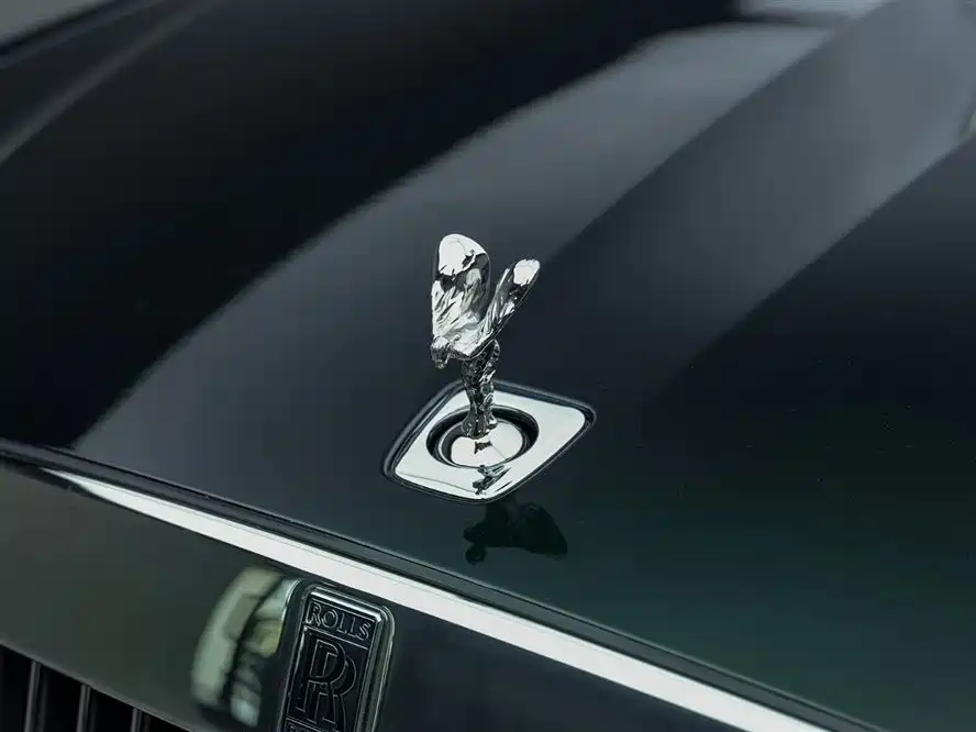 Rolls-Royce Ghost 2021 — фото 9