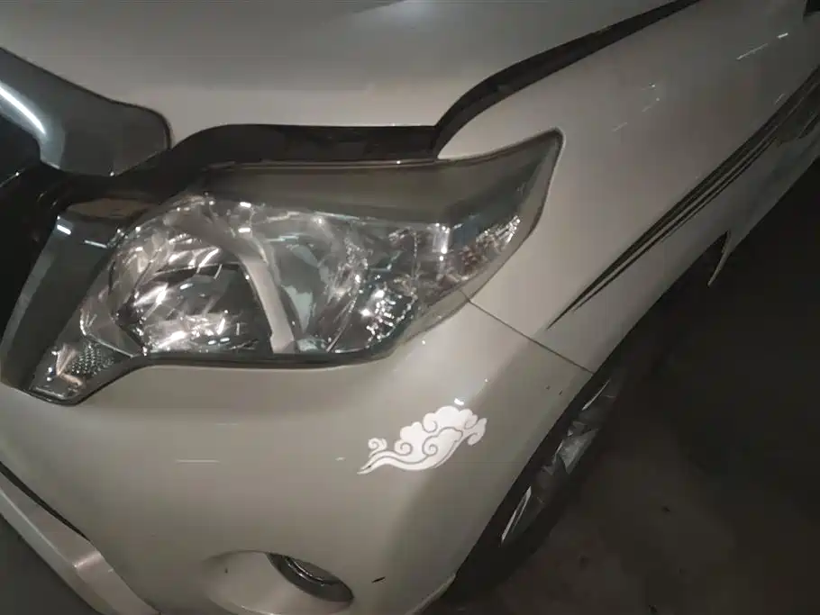 Toyota Prado 2015