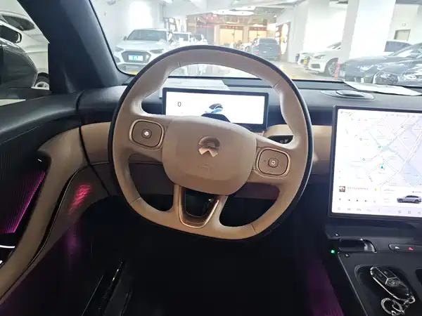 NIO ET5T 2024