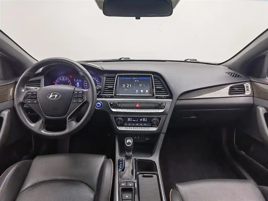 Hyundai Sonata 2017 — фото 5