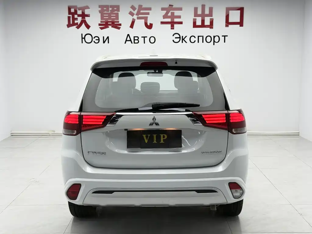 Mitsubishi Outlander 2022