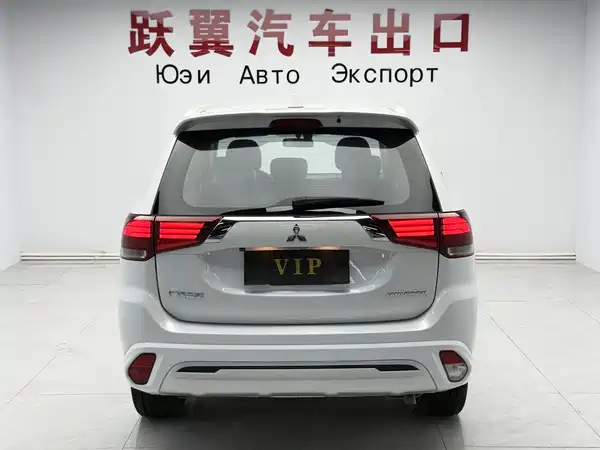 Mitsubishi Outlander 2022