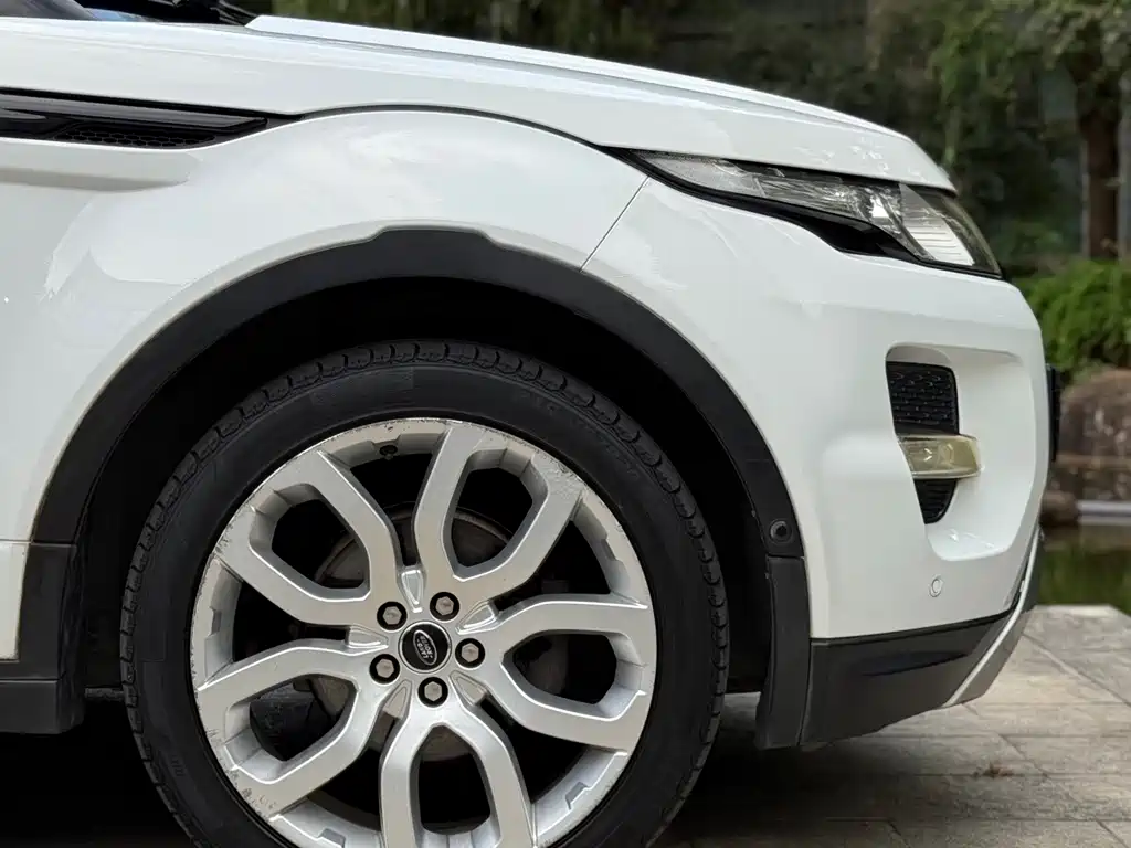 Land Rover Range Rover Evoque 2013 — фото 16