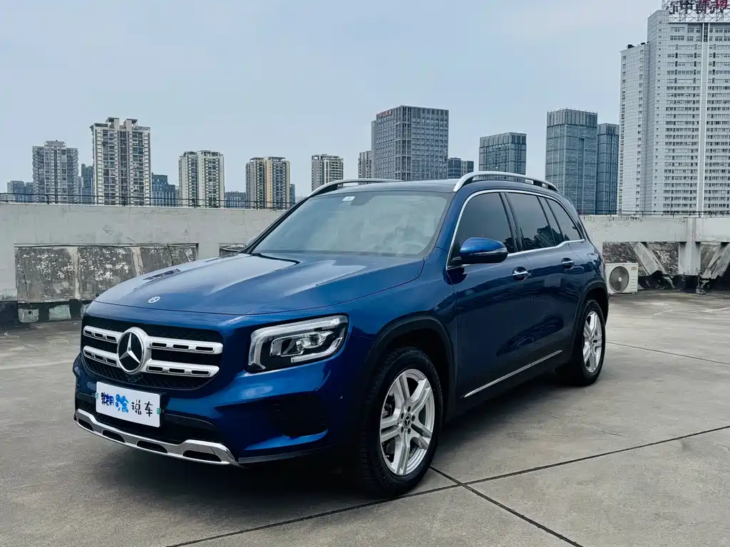 Mercedes-Benz GLB 2022 — фото 1