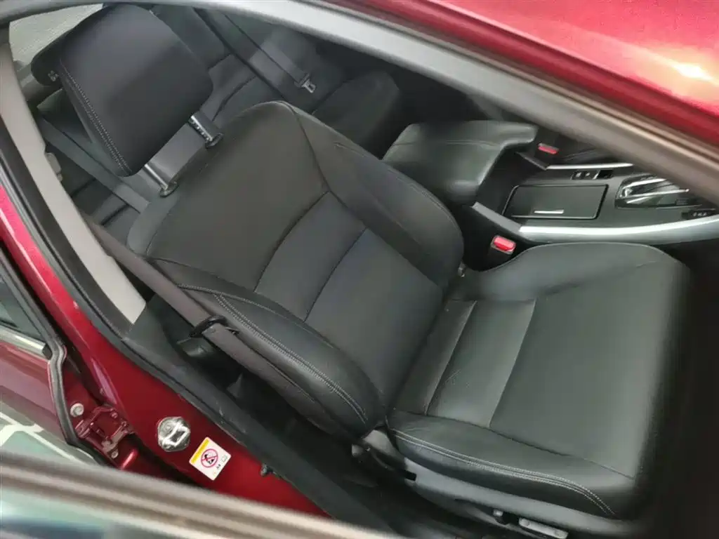 Honda Accord 2014 — фото 25
