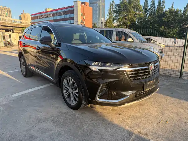 Buick Envision Plus 2022
