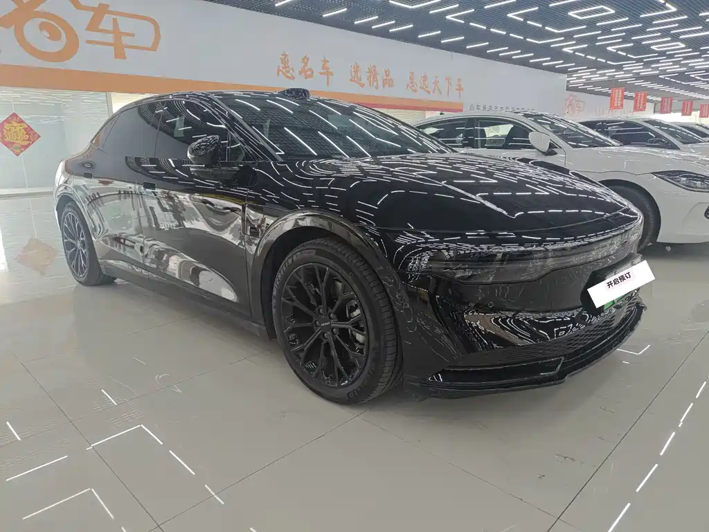 Zeekr 007 2025