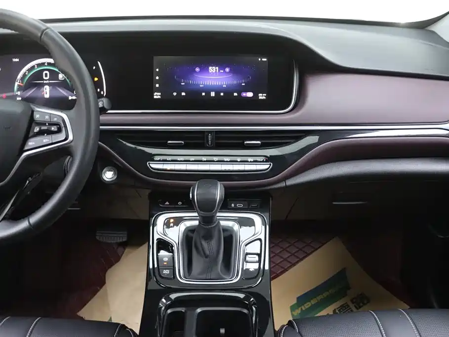 GAC Motor Trumpchi M6 2025 — фото 27