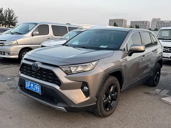 Toyota RAV4 2021
