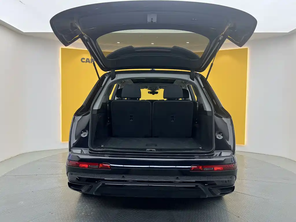 Audi Q7 2022 — фото 27