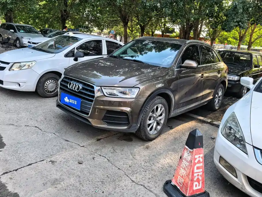 Audi Q3 2016 — фото 1