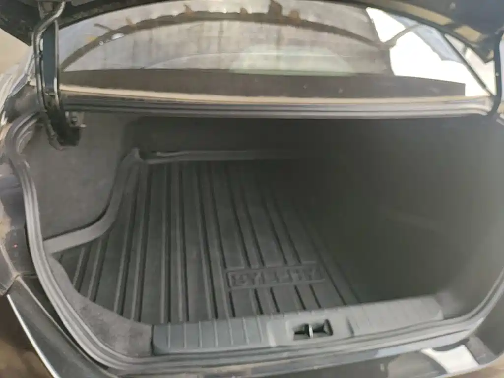 Nissan Sylphy 2022 — фото 19