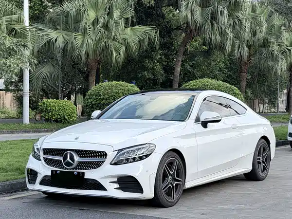 Mercedes-Benz C-Class 2020