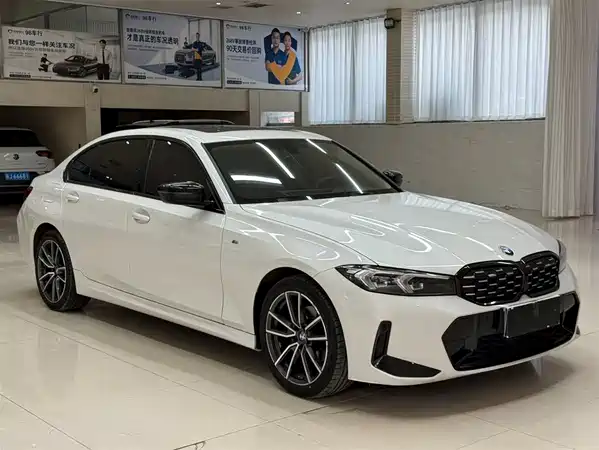 BMW 3 Series 2023