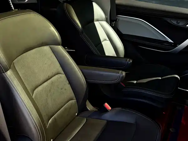 Geely Jiaji 2021
