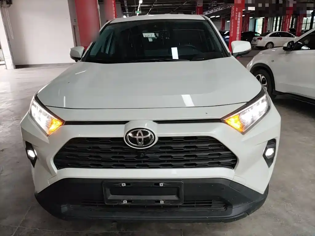 Toyota RAV4 2025