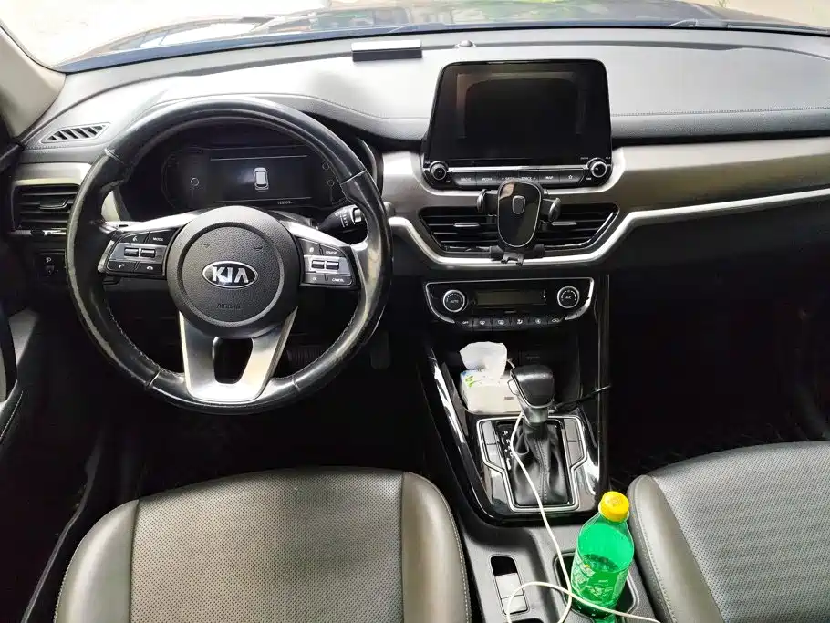 Kia Sportage 2018 — фото 12