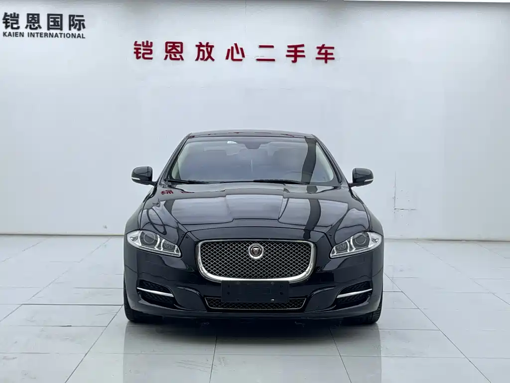 Jaguar XJ 2015 — фото 2