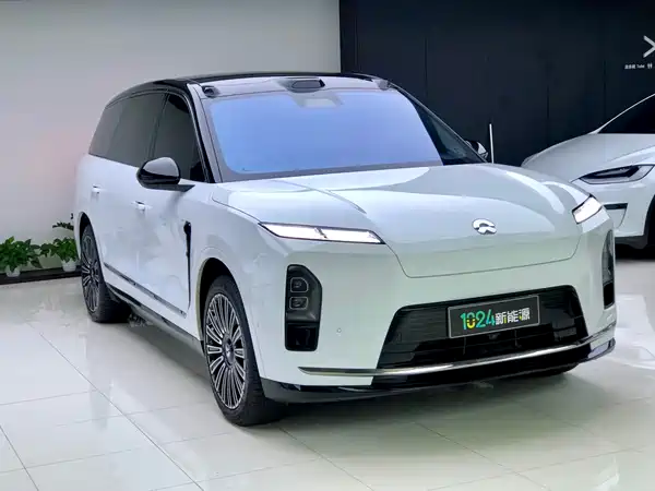 NIO ES8 2026