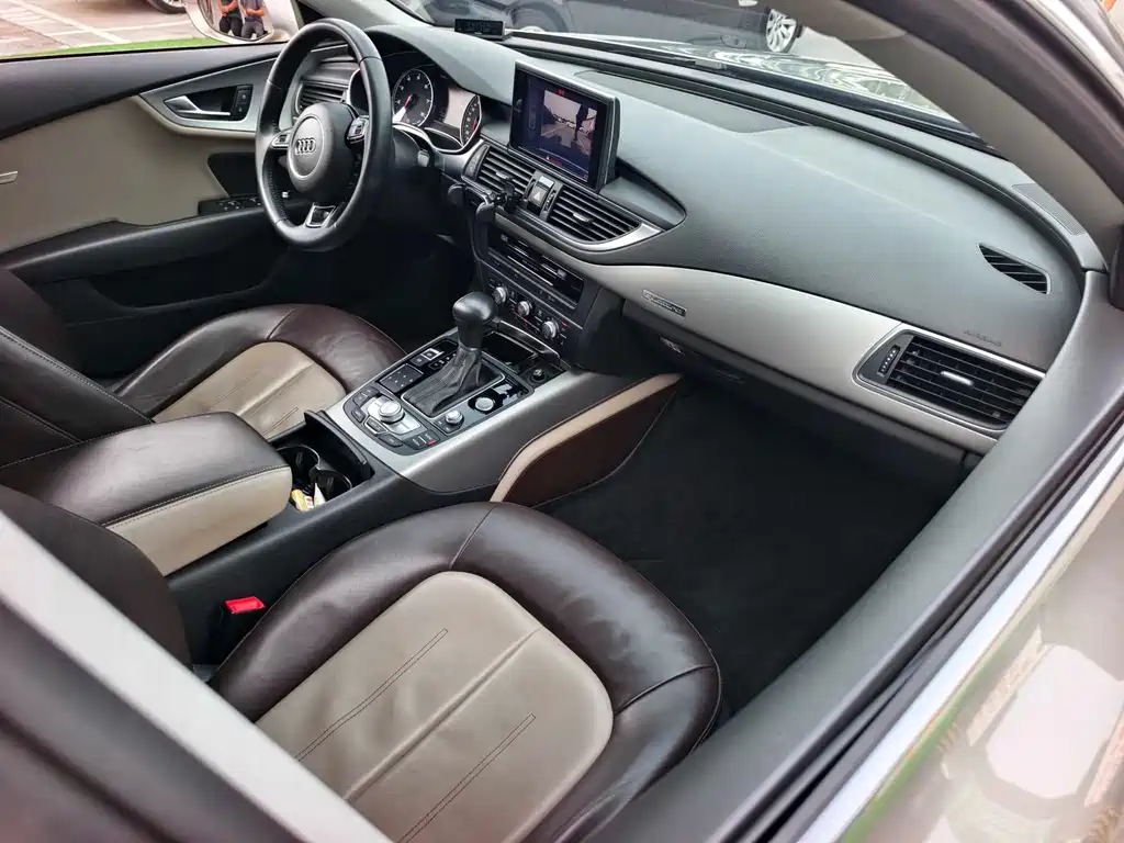 Audi A7 2014 — фото 16