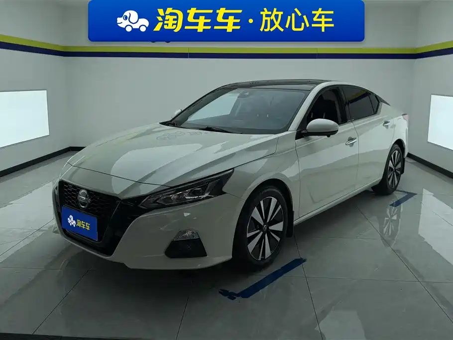 Nissan Teana 2021 — фото 1