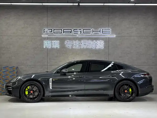 Porsche Panamera New Energy 2022