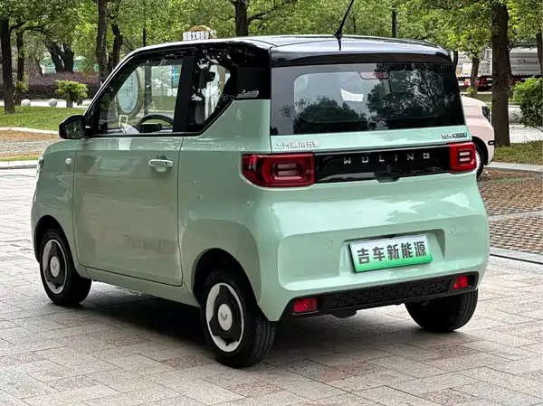 Wuling Hongguang MINIEV 2022