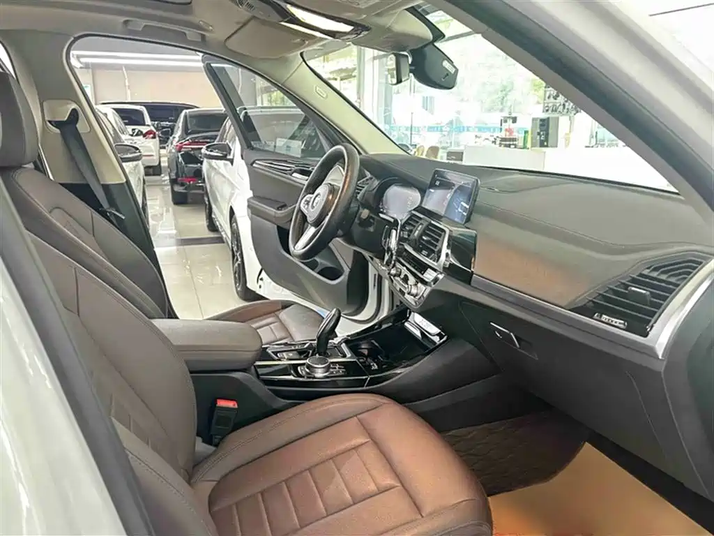 BMW X3 2020 — фото 16