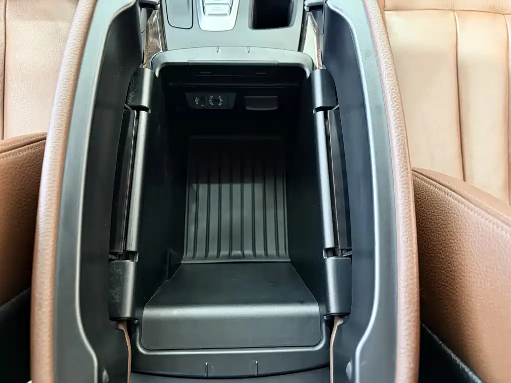 BMW X5 2015 — фото 17