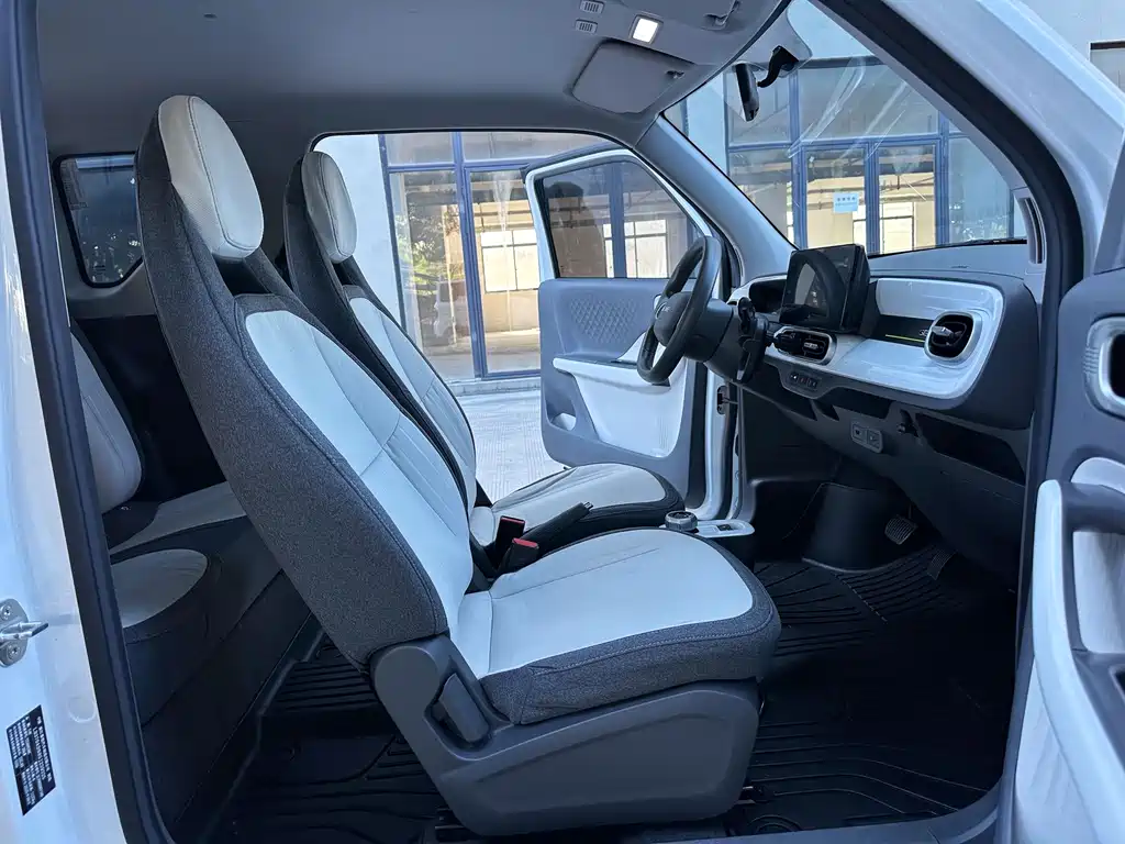 Geely Galaxy Panda 2025 — фото 4