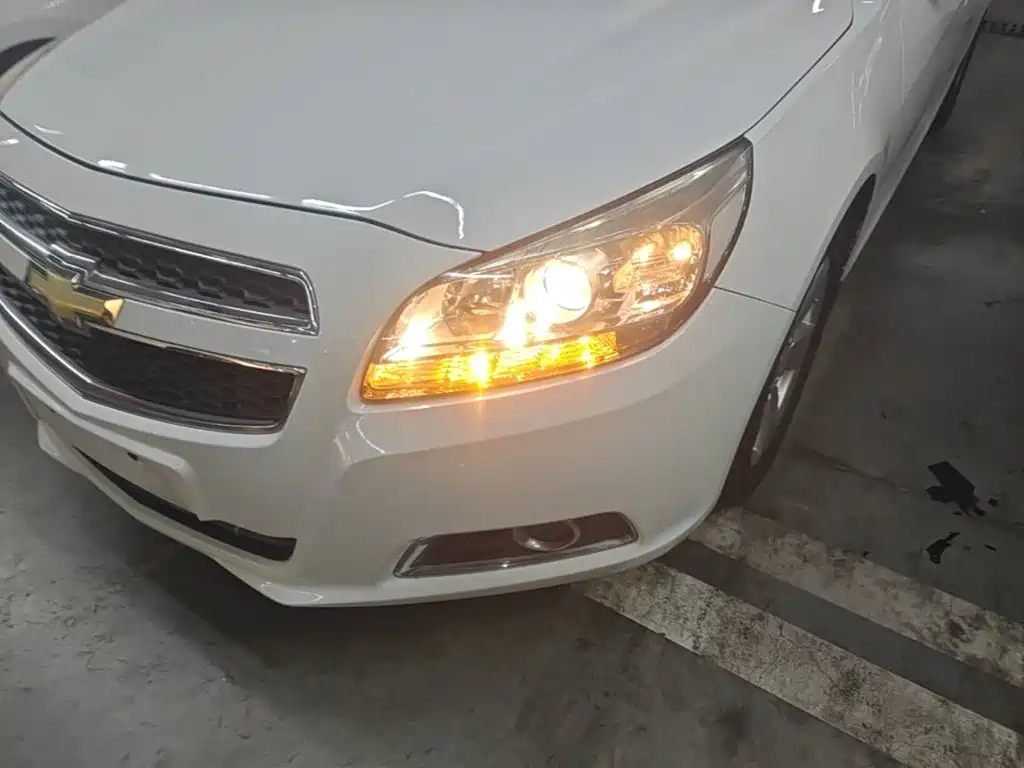 Chevrolet Malibu 2015 — фото 24