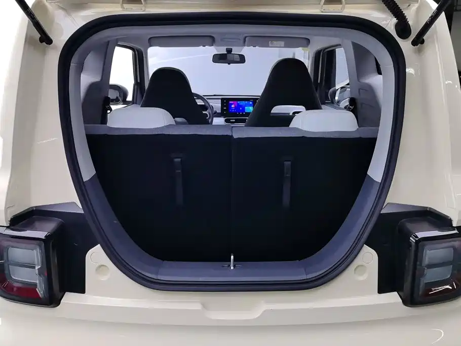 Geely Galaxy Panda 2025