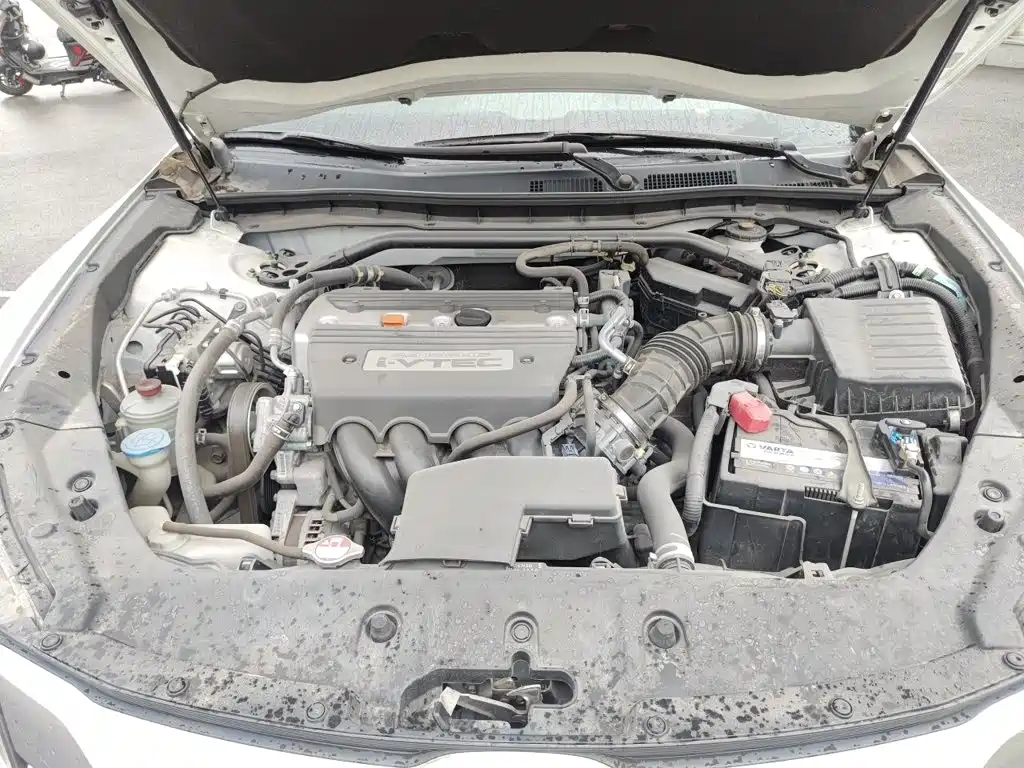 Honda Crosstour 2015 — фото 11